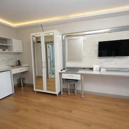 Gazelle Hotel
